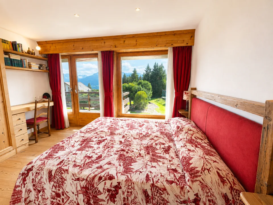 À louer à la semaine : Appartement Ski-in, Ski-out de 5.5 pièces avec 2 places de parc intérieurs, à Montana ! – Foto 7 von 13