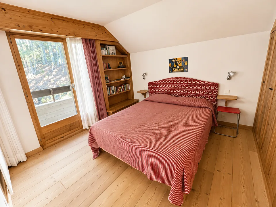 À louer à la semaine : Appartement Ski-in, Ski-out de 5.5 pièces avec 2 places de parc intérieurs, à Montana ! – Foto 11 von 13