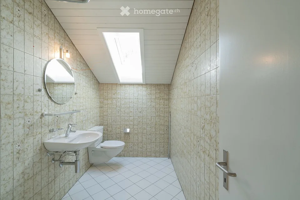 Casa unifamiliare di 6,5 locali con vista lontana in una posizione soleggiata e tranquilla – foto 22 di 30