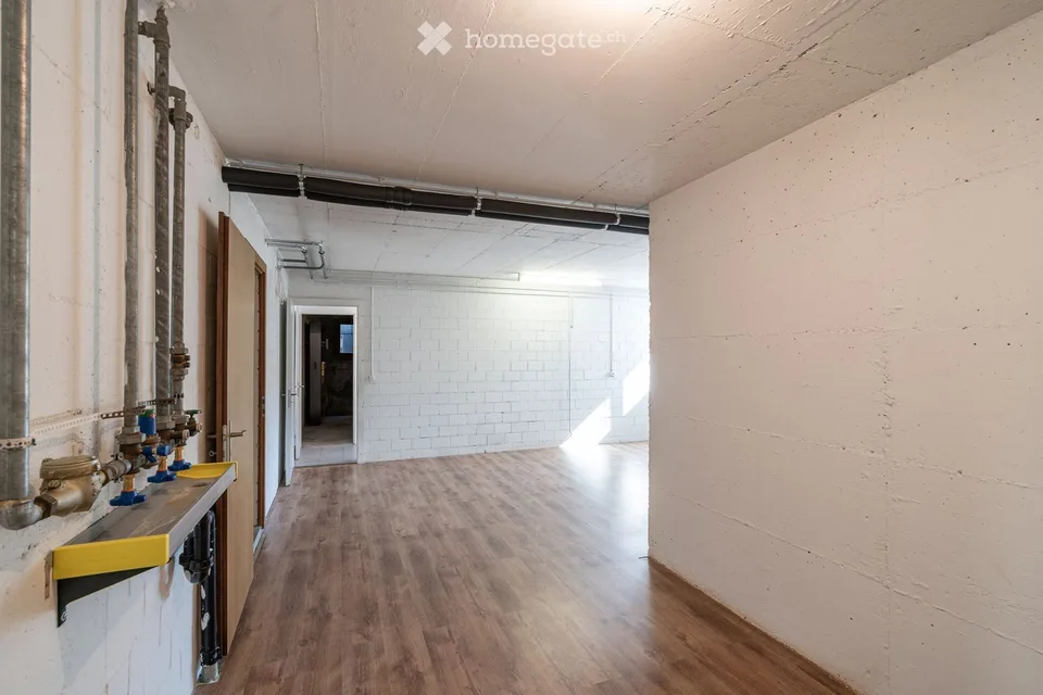 Casa unifamiliare di 6,5 locali con vista lontana in una posizione soleggiata e tranquilla – foto 9 di 30