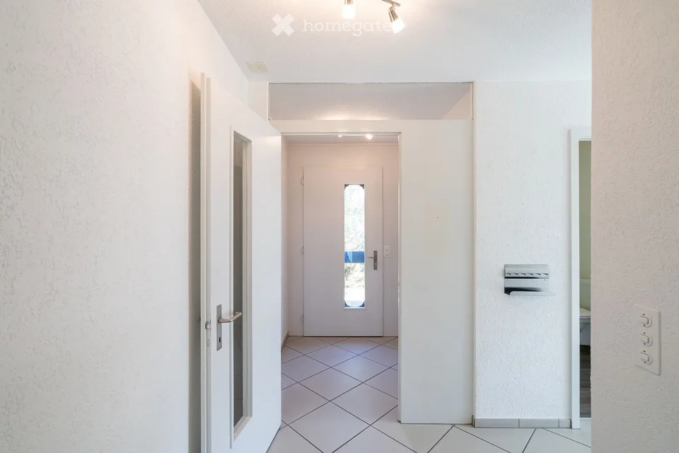 Casa unifamiliare di 6,5 locali con vista lontana in una posizione soleggiata e tranquilla – foto 12 di 30