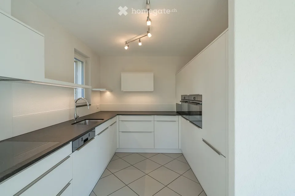 Casa unifamiliare di 6,5 locali con vista lontana in una posizione soleggiata e tranquilla – foto 21 di 30