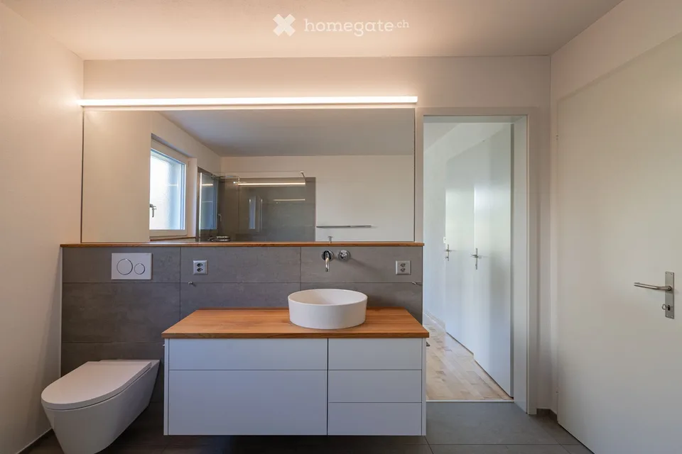 Casa unifamiliare di 6,5 locali con vista lontana in una posizione soleggiata e tranquilla – foto 18 di 30