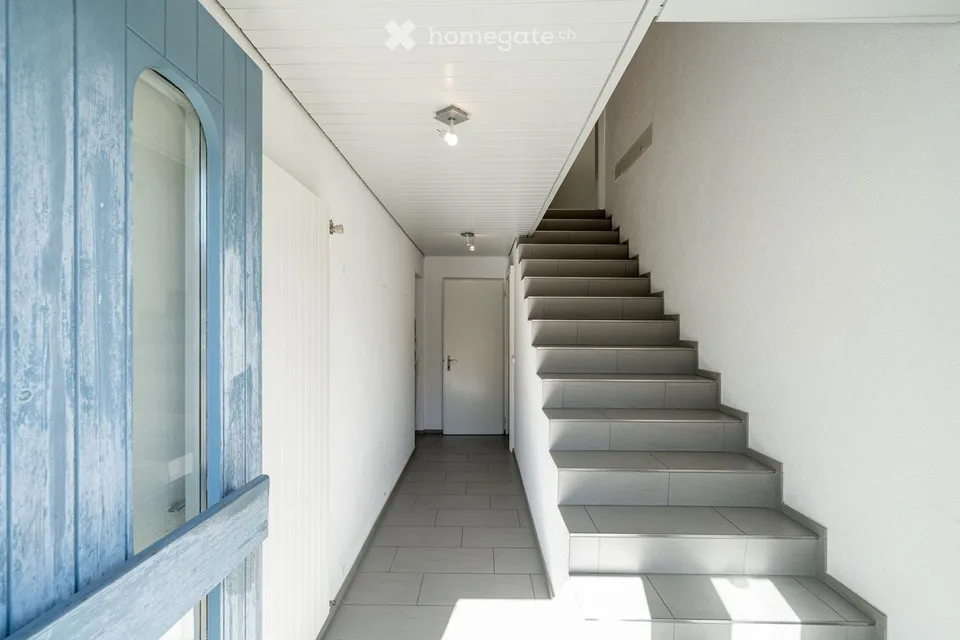 Casa unifamiliare di 6,5 locali con vista lontana in una posizione soleggiata e tranquilla – foto 5 di 30