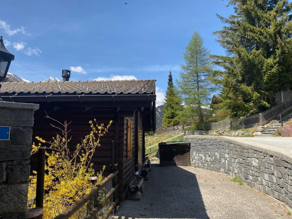 Chalet immergé dans la nature à Mesocco – photo 5 sur 10