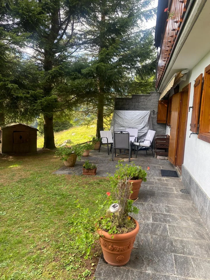 Chalet immergé dans la nature à Mesocco – photo 9 sur 10