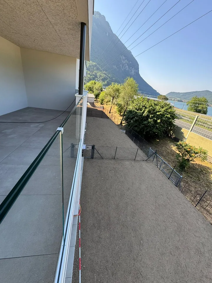 Elegantes Doppelstockapartment mit 3.5 Zimmern in Melano – Foto 6 von 14
