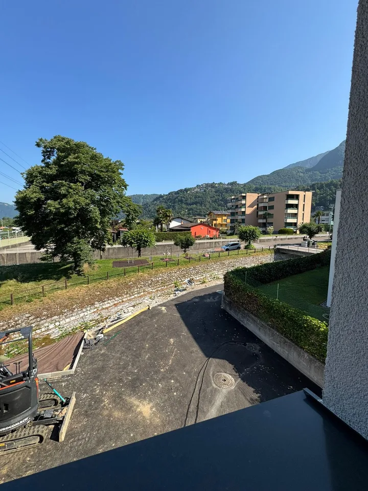 Elegantes Doppelstockapartment mit 3.5 Zimmern in Melano – Foto 5 von 14