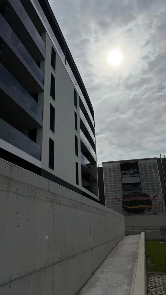 Luminoso appartamento di 2.5 locali a Massagno, con vista e balcone – foto 12 di 13