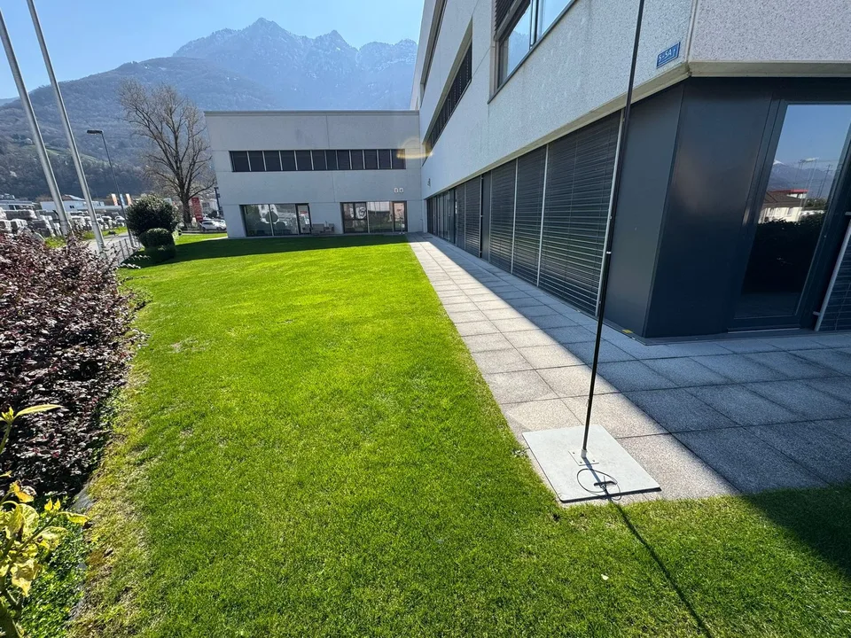 Lokal mit 200 m² zur Miete in Giubiasco – Foto 6 von 6