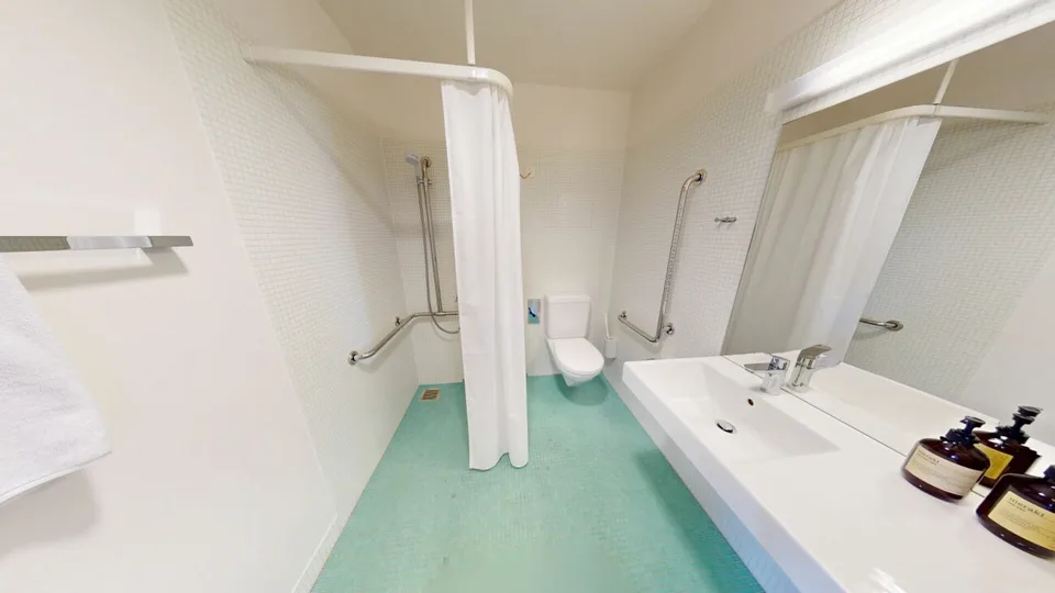 Unique Serviced Living @ St. Jakob-Park – photo 6 of 10