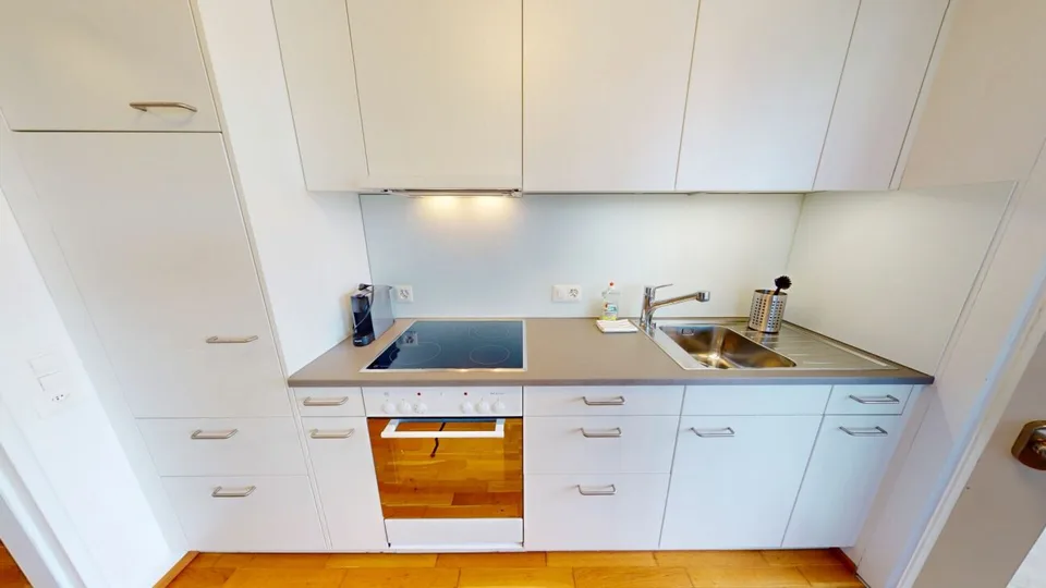 Unique Serviced Living @ St. Jakob-Park – photo 3 of 10