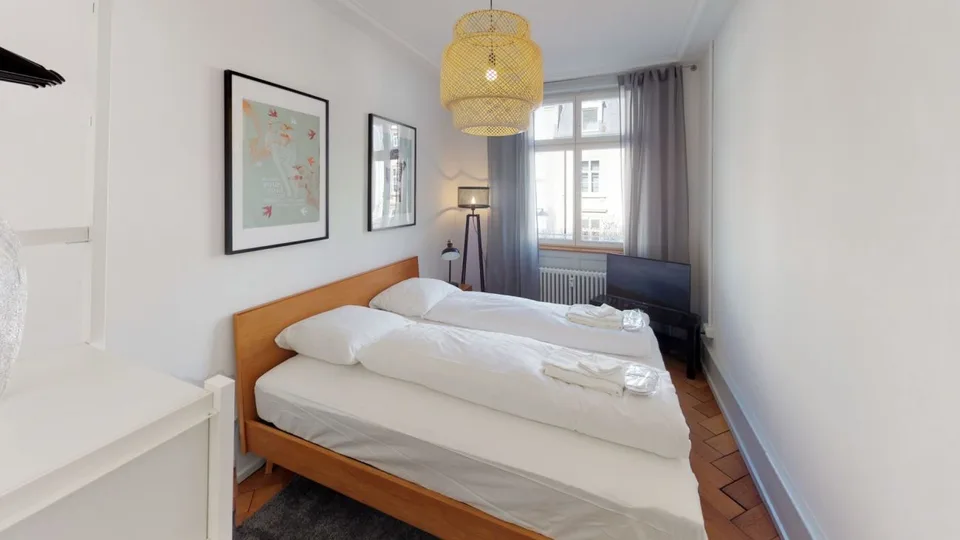 Rénové & tendance - Appartement de vieux bâtiment rénové près de la gare SBB – photo 4 sur 5