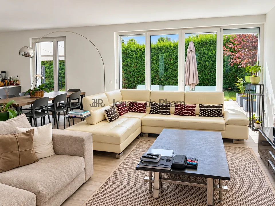 4.5 Zimmer Reihenfamilienhaus in Coppet – Foto 2 von 8
