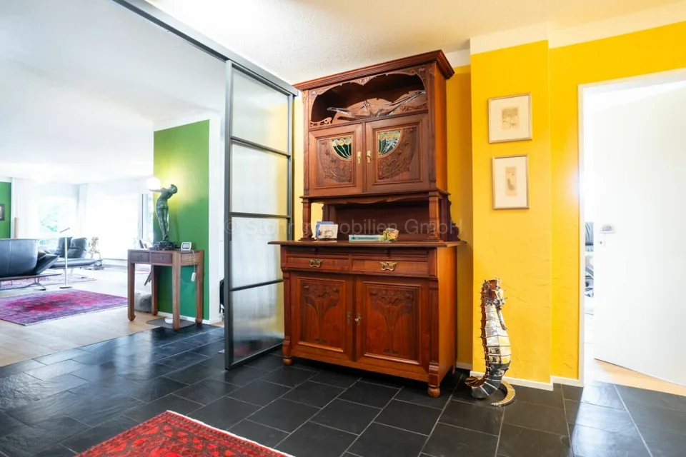 Appartamento di 4,5 locali stiloso con 145 m² di spazio abitativo e ristrutturazione totale di alta qualità – foto 22 di 26