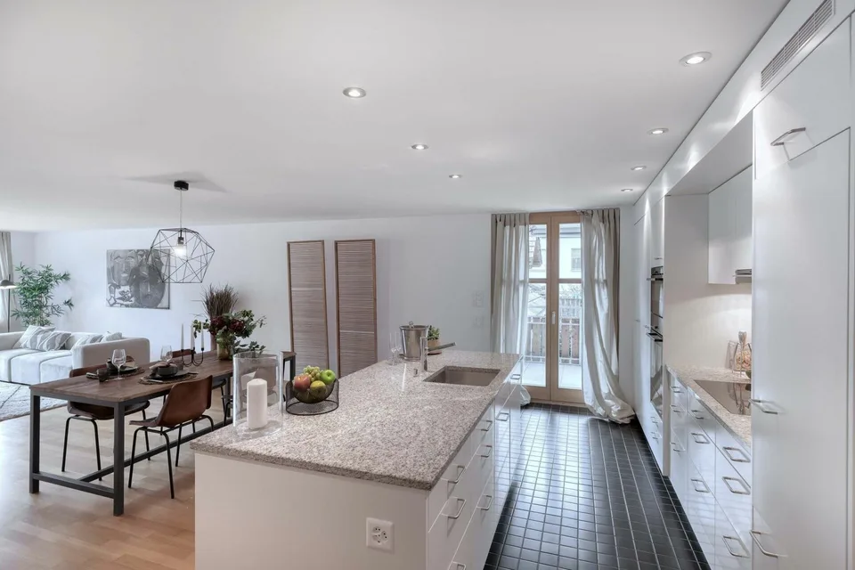 Moderne Wohnung an idealer Lage – Foto 2 von 9
