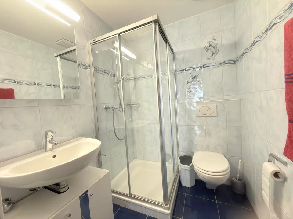 Appartement de jardin spacieux 4.5 pièces avec 100 m² d'espace extérieur à Bülach – photo 5 sur 8