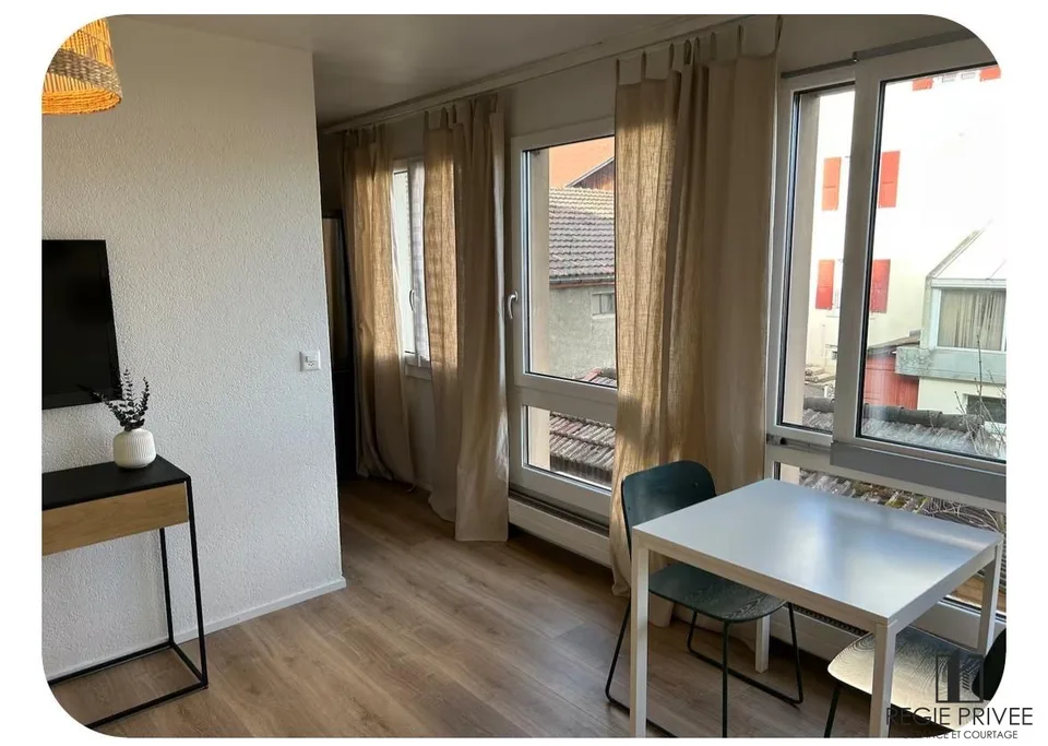 Charmantes Studio in Cernier – Foto 2 von 8