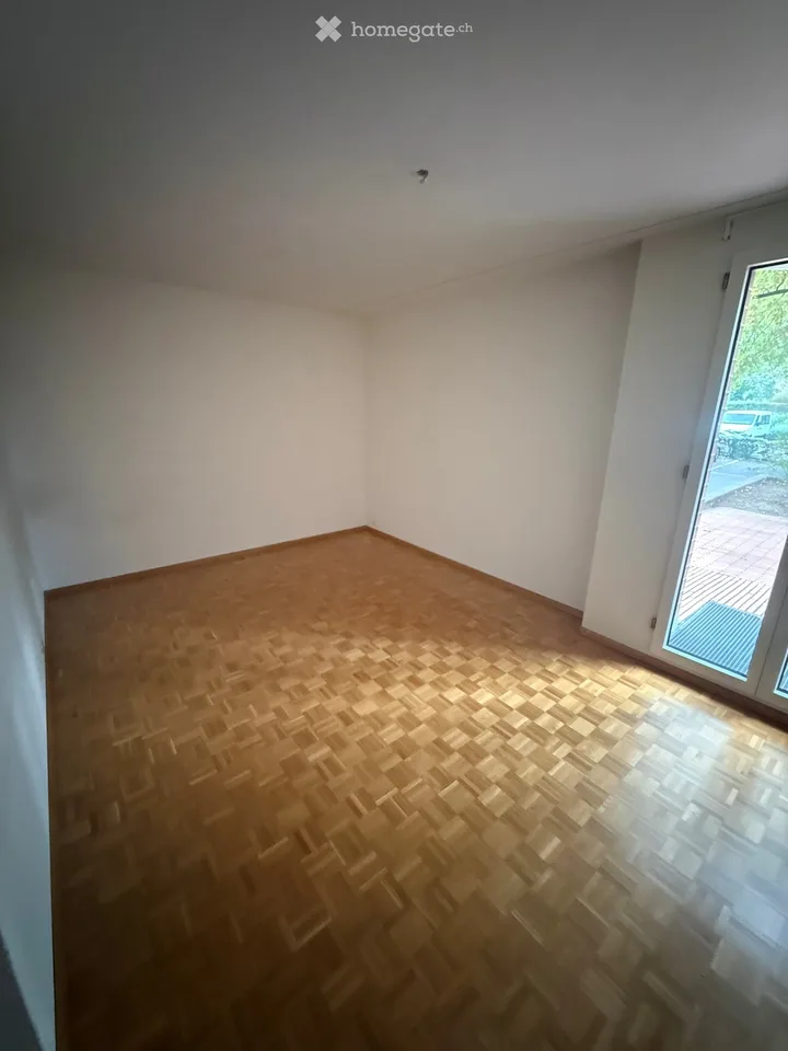 Grosszügige EG Wohnung am Steinbühlweg 21 in 4123 Allschwil inkl. Einstellhallenplatz – Foto 8 von 8