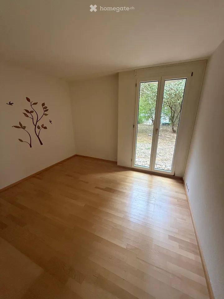 Grosszügige EG Wohnung am Steinbühlweg 21 in 4123 Allschwil inkl. Einstellhallenplatz – Foto 5 von 8