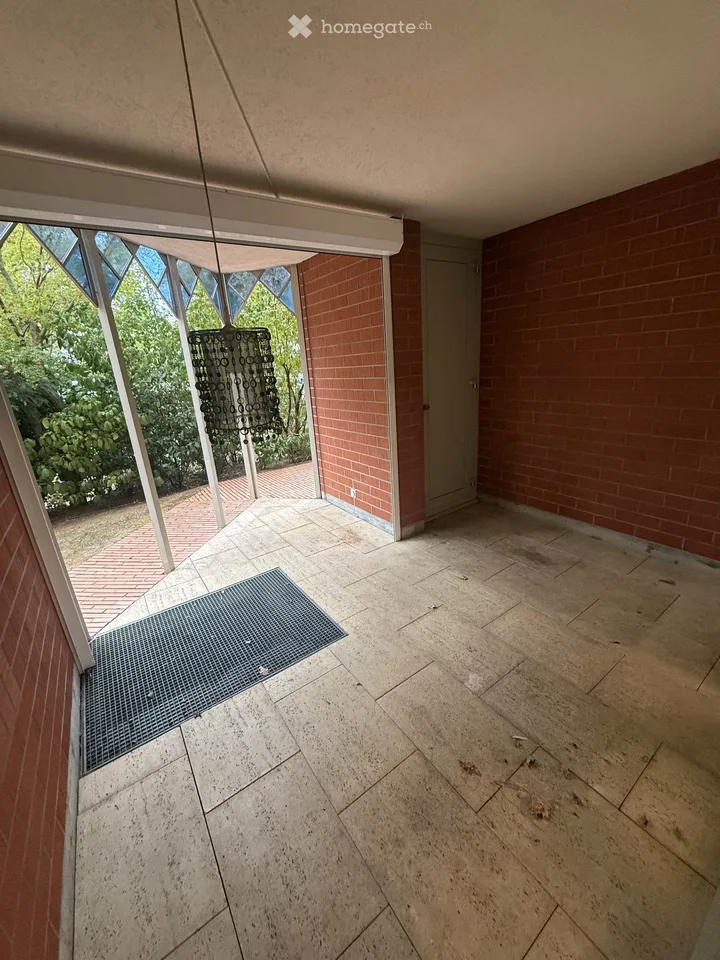 Grosszügige EG Wohnung am Steinbühlweg 21 in 4123 Allschwil inkl. Einstellhallenplatz – Foto 4 von 8