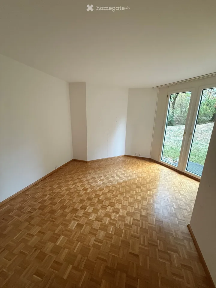 Grosszügige EG Wohnung am Steinbühlweg 21 in 4123 Allschwil inkl. Einstellhallenplatz – Foto 6 von 8