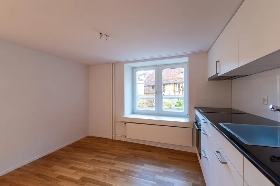 Helle 1.5 Zimmer-Wohnung mit Balkon in der Altstadt – Foto 7 von 13