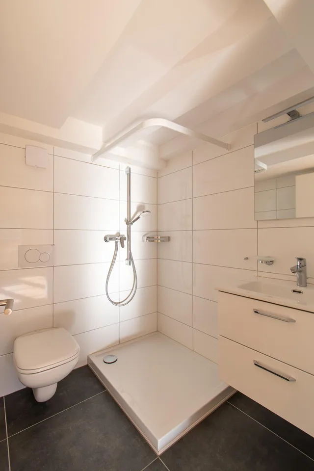 Helle 1.5 Zimmer-Wohnung mit Balkon in der Altstadt – Foto 10 von 13
