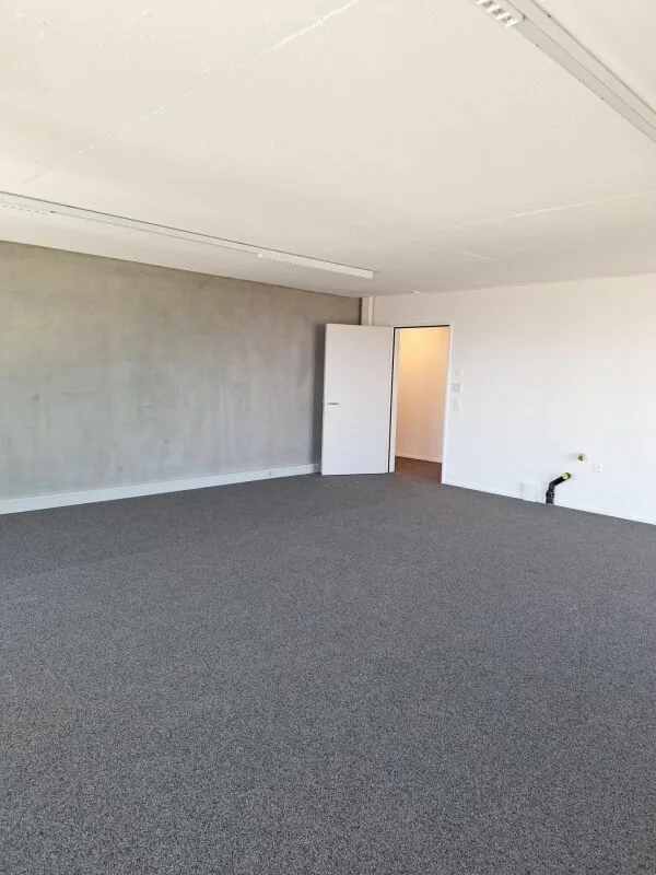 Office space with 56 m² in an attractive location – photo 3 of 5