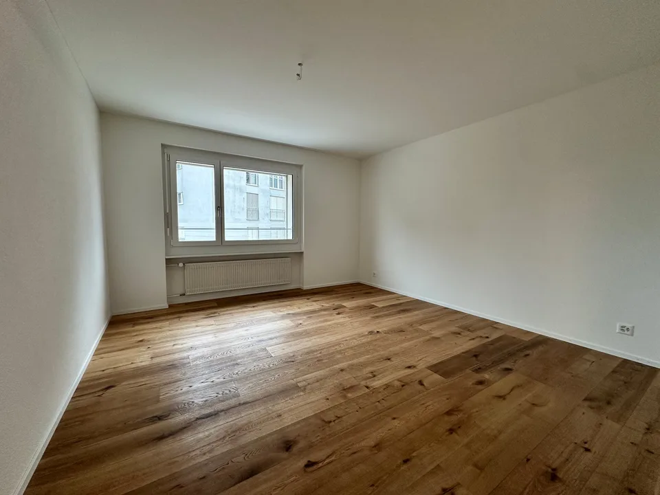 Neuwertige moderne 3.5-Zimmer-Wohnung mit eigenem Waschturm – Foto 5 von 9