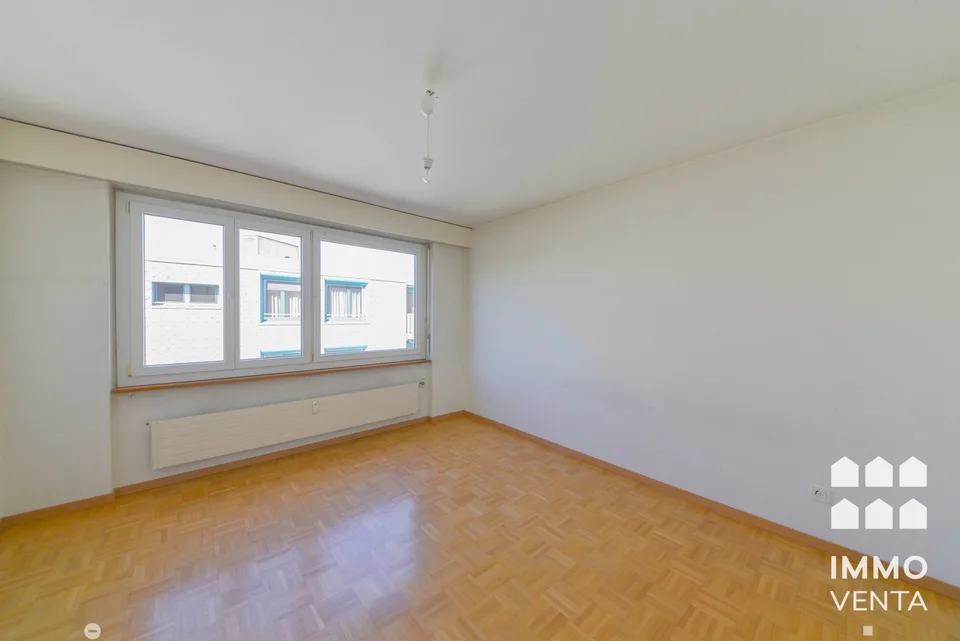 Helle 3.5-Zimmer-Wohnung mit Balkon in Biel – ab November 2026 verfügbar – foto 6 di 12