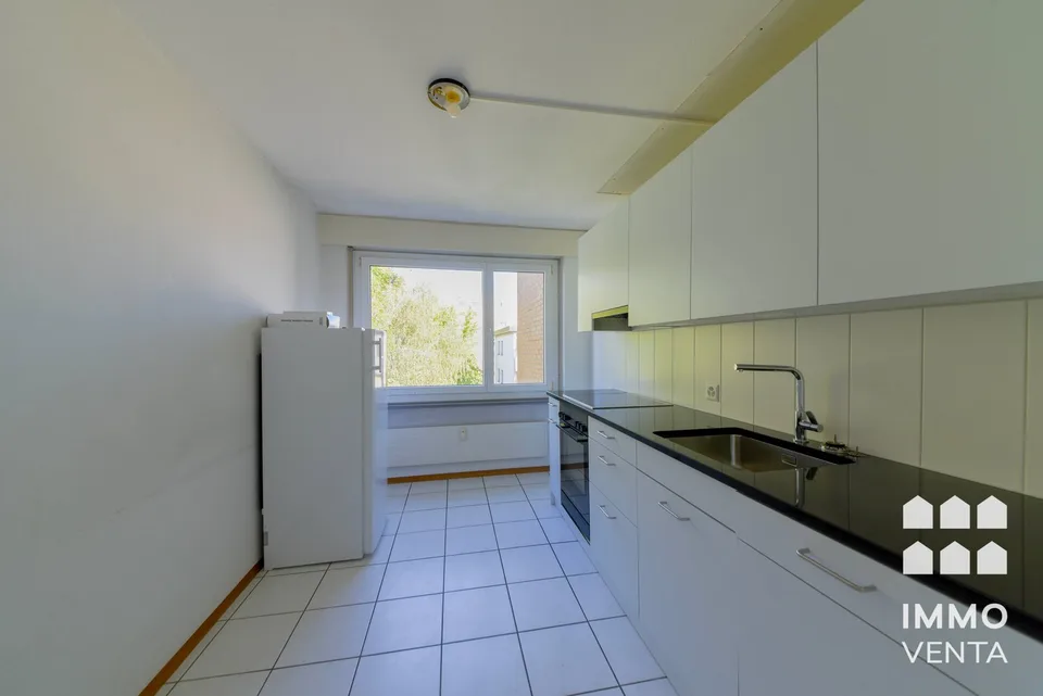 Helle 3.5-Zimmer-Wohnung mit Balkon in Biel – ab November 2026 verfügbar – foto 10 di 12