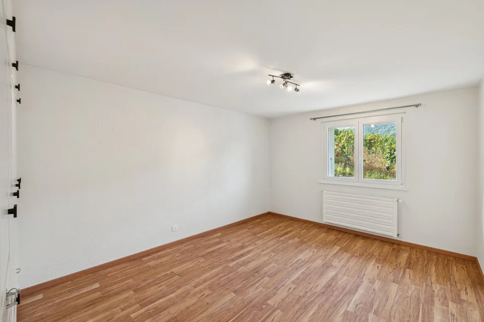 Einfamilienhaus mit Panoramablick und privilegiertem Umfeld – Foto 6 von 12