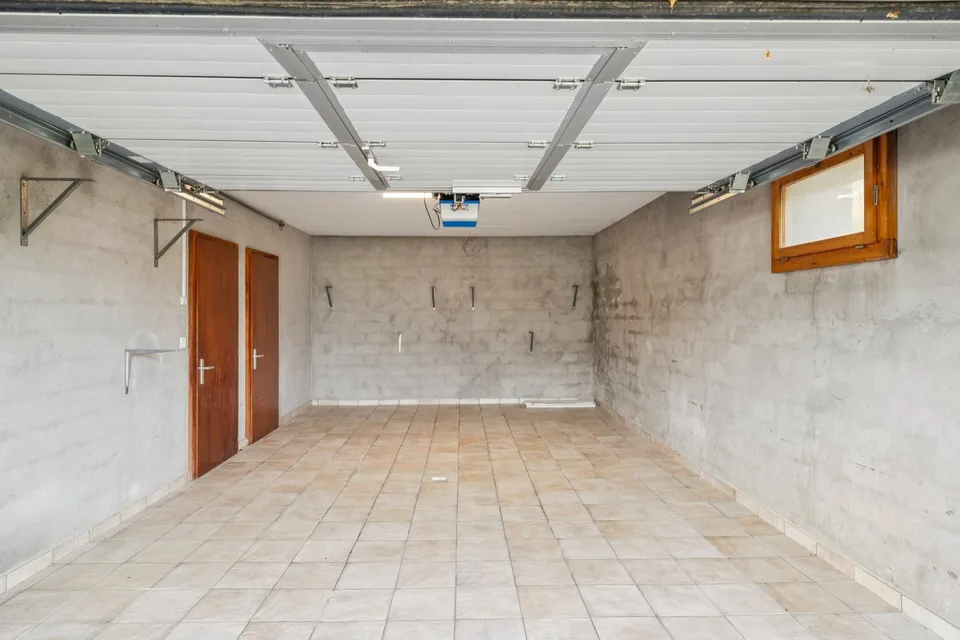 Einfamilienhaus mit Panoramablick und privilegiertem Umfeld – Foto 11 von 12