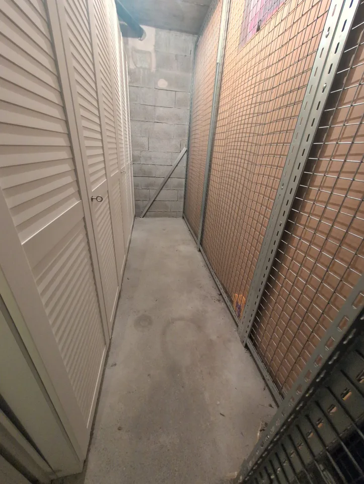 Kleiner Schatz! Zu vermieten, schönes 4.5-Zimmer-Apartment mit Balkon, DERZEIT IN RENOVIERUNG, in Sion! – Foto 25 von 27