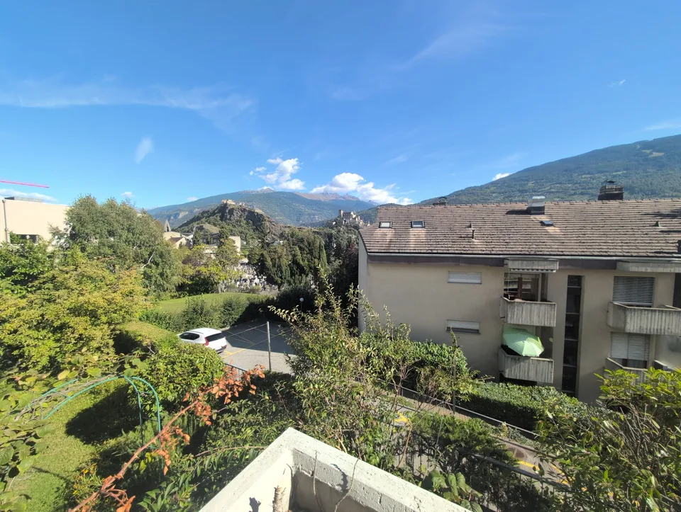 Kleiner Schatz! Zu vermieten, schönes 4.5-Zimmer-Apartment mit Balkon, DERZEIT IN RENOVIERUNG, in Sion! – Foto 13 von 27