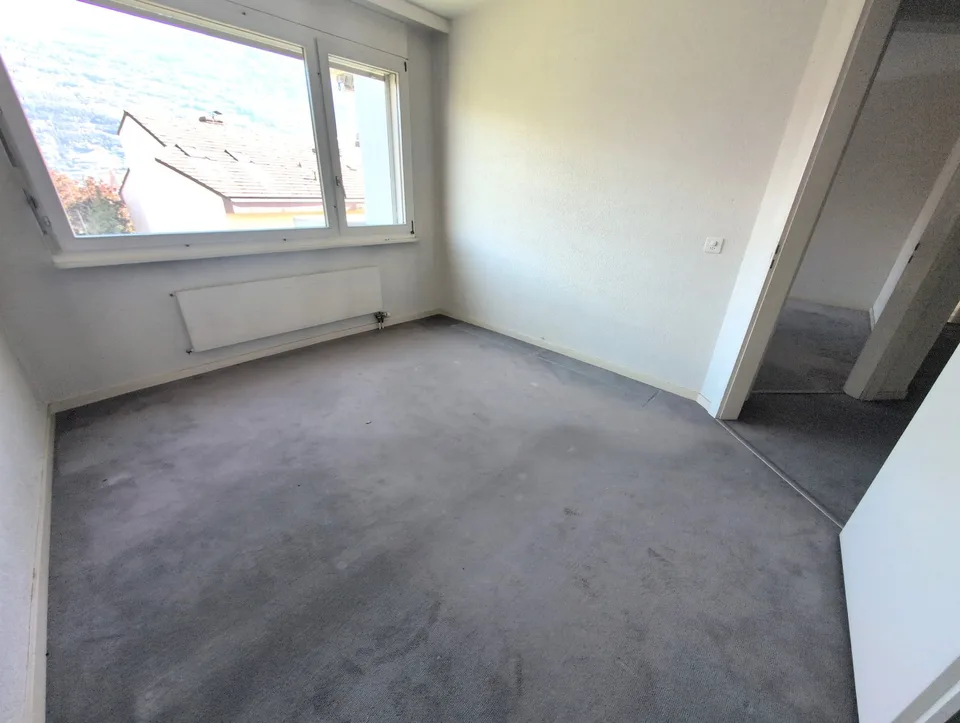 Kleiner Schatz! Zu vermieten, schönes 4.5-Zimmer-Apartment mit Balkon, DERZEIT IN RENOVIERUNG, in Sion! – Foto 16 von 27