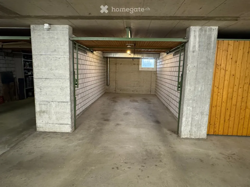 Appartement de 3,5 pièces en mansarde avec balcon et vue splendide ainsi que boite de garage en sous-sol à Arbon – photo 11 sur 13