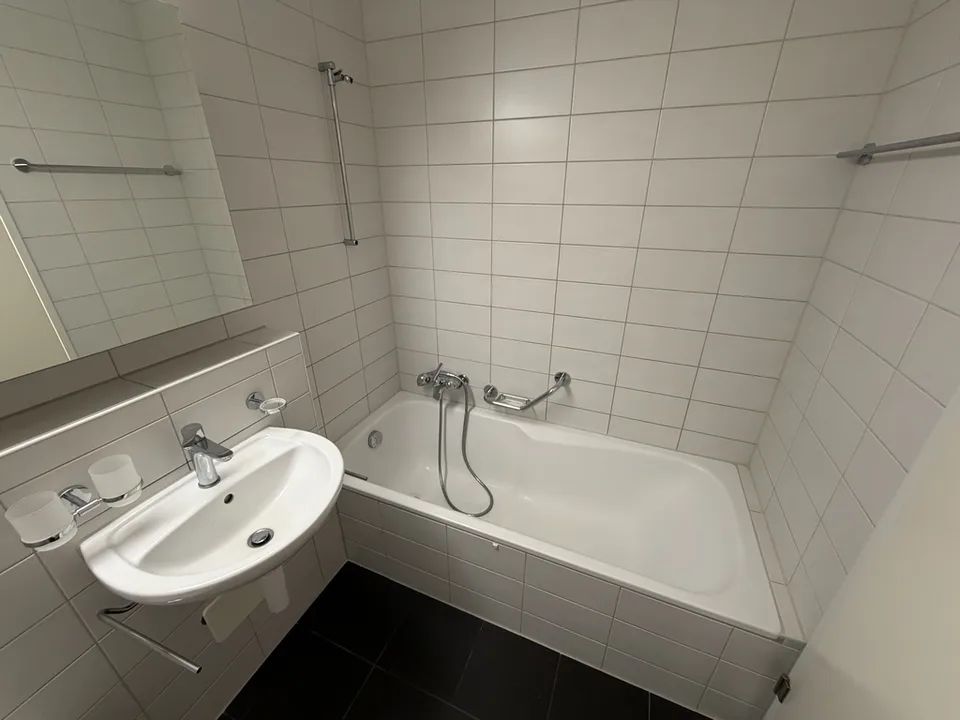 Ruhige und kinderfreundliche 3.5-Zimmerwohnung mit Balkon – Foto 5 von 7