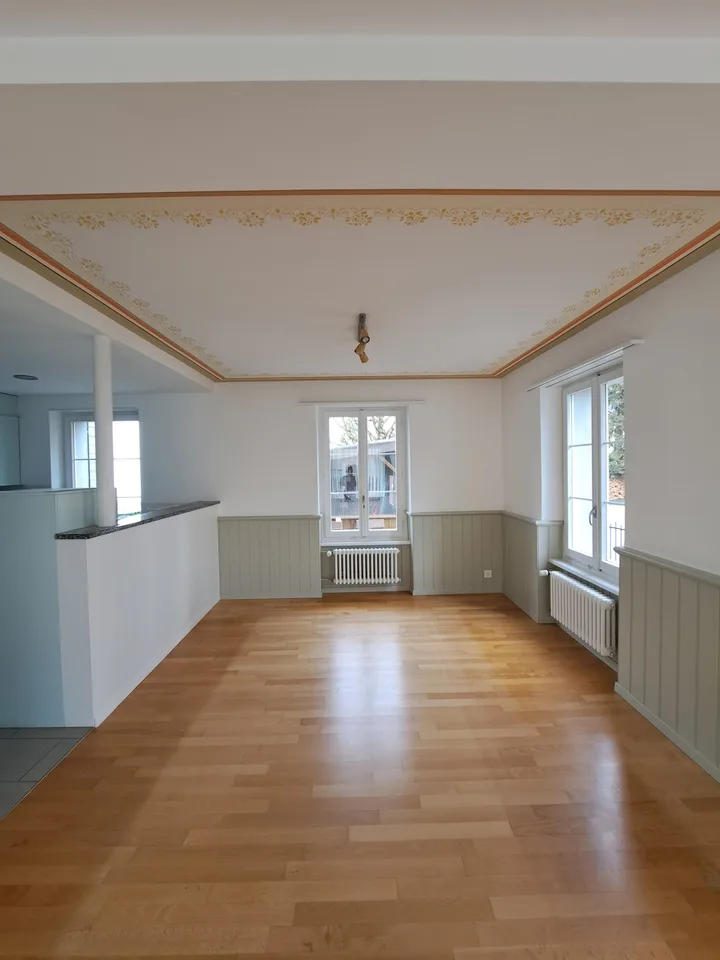 Casa bifamiliare affascinante in una zona residenziale tranquilla – foto 12 di 14