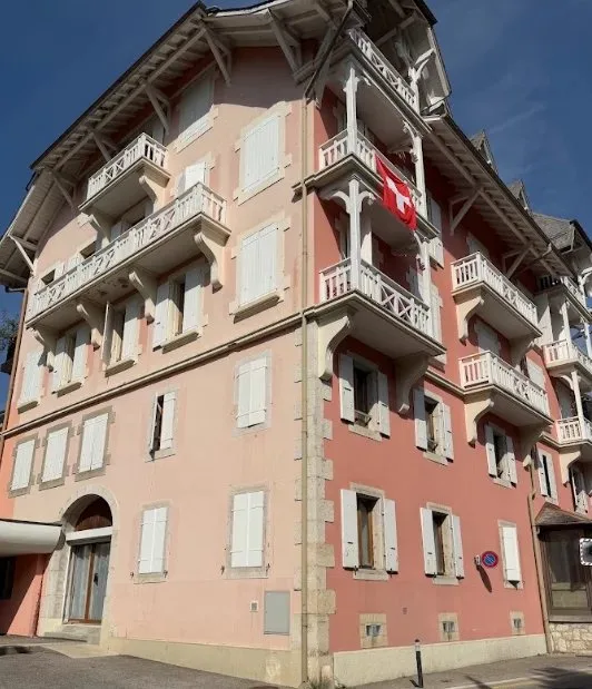 Schönes Gebäude mit 12 Wohnungen in St-Cergue – Foto 3 von 3
