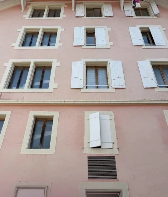 Schönes Gebäude mit 12 Wohnungen in St-Cergue – Foto 2 von 3