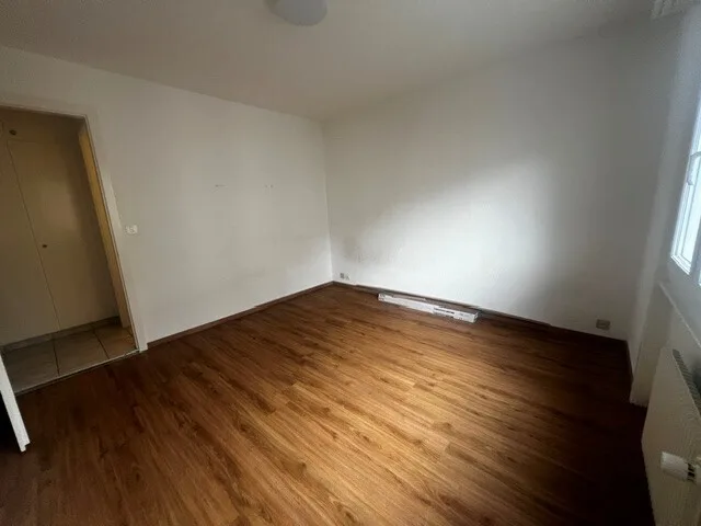 Sierre - Angenehmes 3-Zimmer-Apartment mit inklusivem Parkplatz – Foto 4 von 4