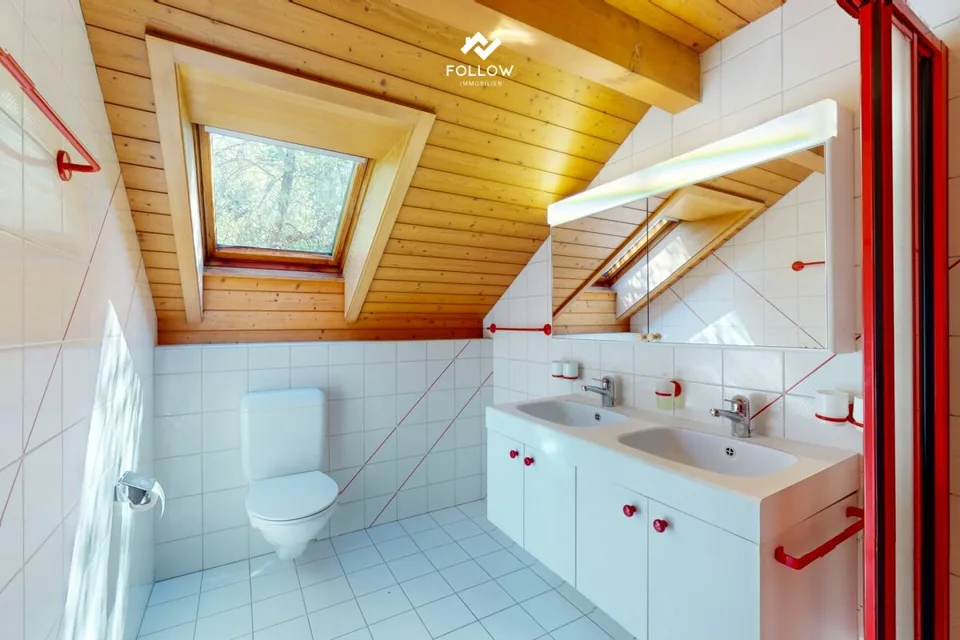 Wohnen und Arbeiten unter einem Dach - 7.5 Zimmer, Einliegerwohnung und Nebengebäude – Foto 14 von 21