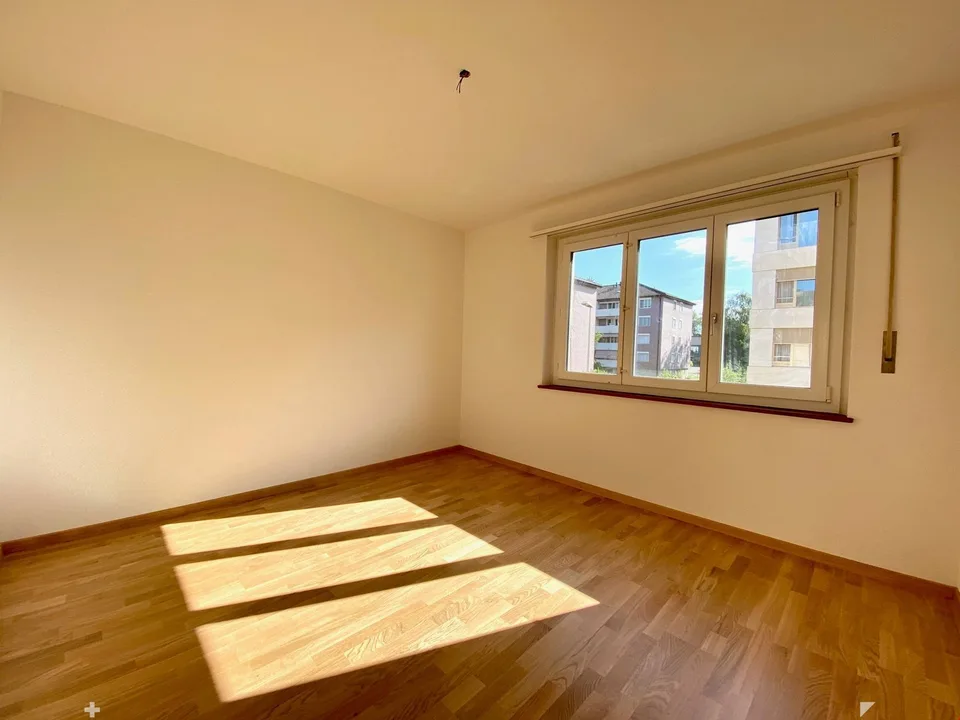 TOP-sanierte 3 1/2-Zwg mit Balkon im Mühlefeldquartier – Foto 5 von 8