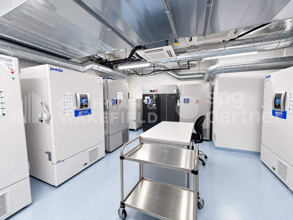 Laboratori biotech attrezzati in affitto a Plan-les-Ouates | CTN 14 – foto 3 di 13
