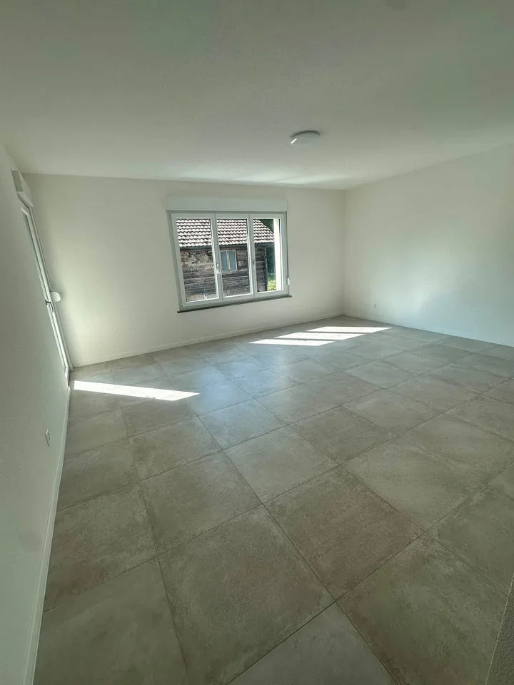 Appartement lumineux de 3.5 pièces avec grand balcon à Moutier – photo 6 sur 11