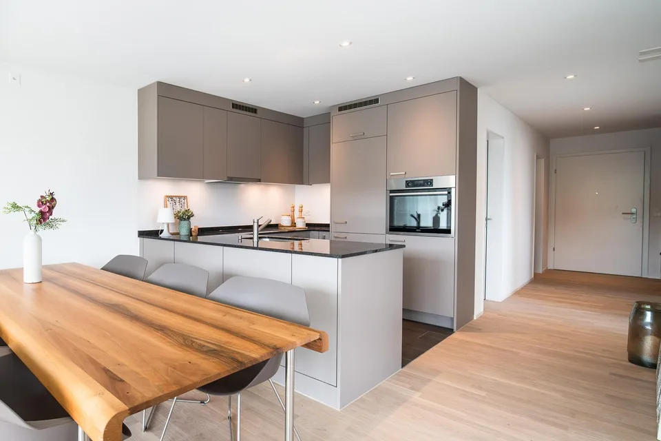 Appartement 4,5 pièces à Neuhausen am Rheinfall – photo 3 sur 9