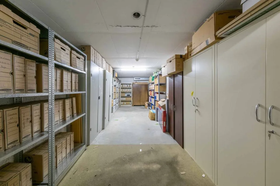 Commercial premises with storage and parking - City center – photo 7 of 10
