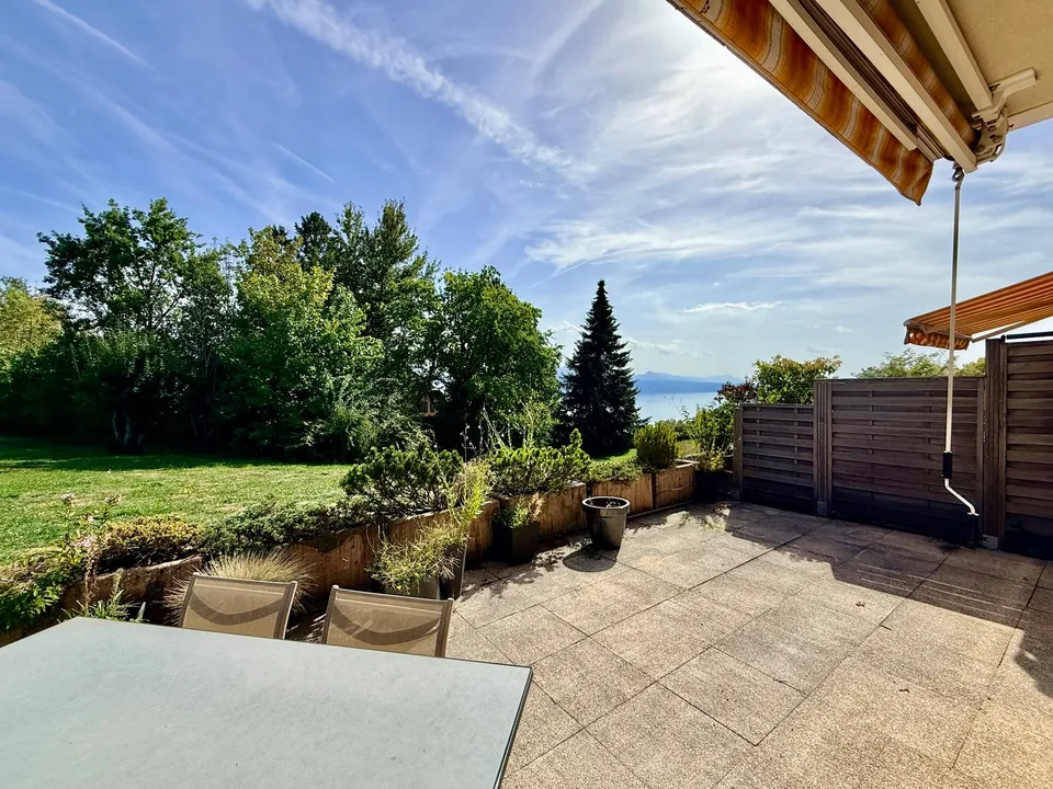 Superbe appartement de 2,5 pièces avec grande terrasse et belle échappée sur le lac et les montagnes – foto 12 di 21